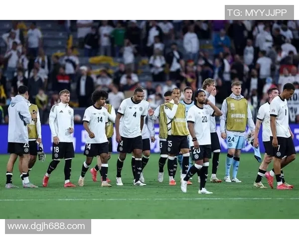 那些因伤退赛的足球巨星们命运转折与荣耀背后的心碎故事